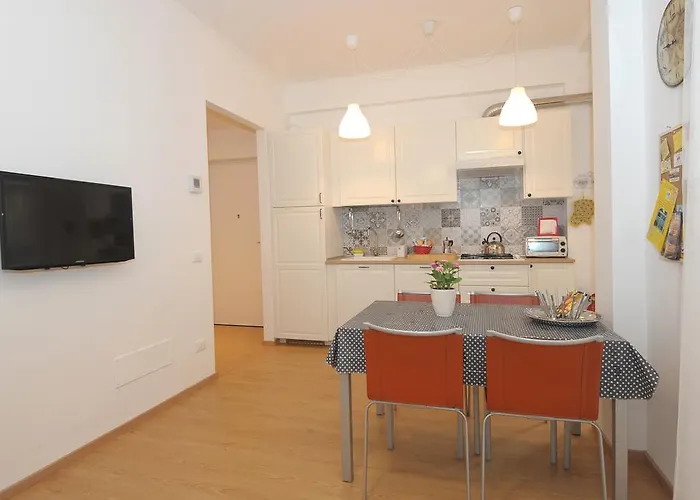 Holiday Home Roma Апартаменты *