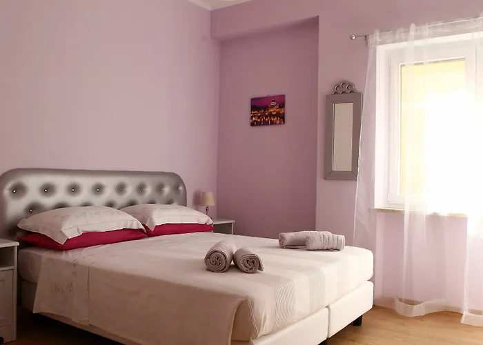 Апартаменты Holiday Home Roma Рим